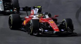 Hamilton Sakit, Camara Gantikan Ocon di Haas