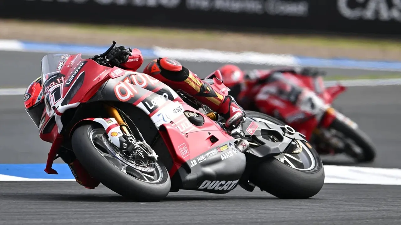Hasil Balapan 2 WSBK Estoril 2026: Bulega Kembali Mendominasi