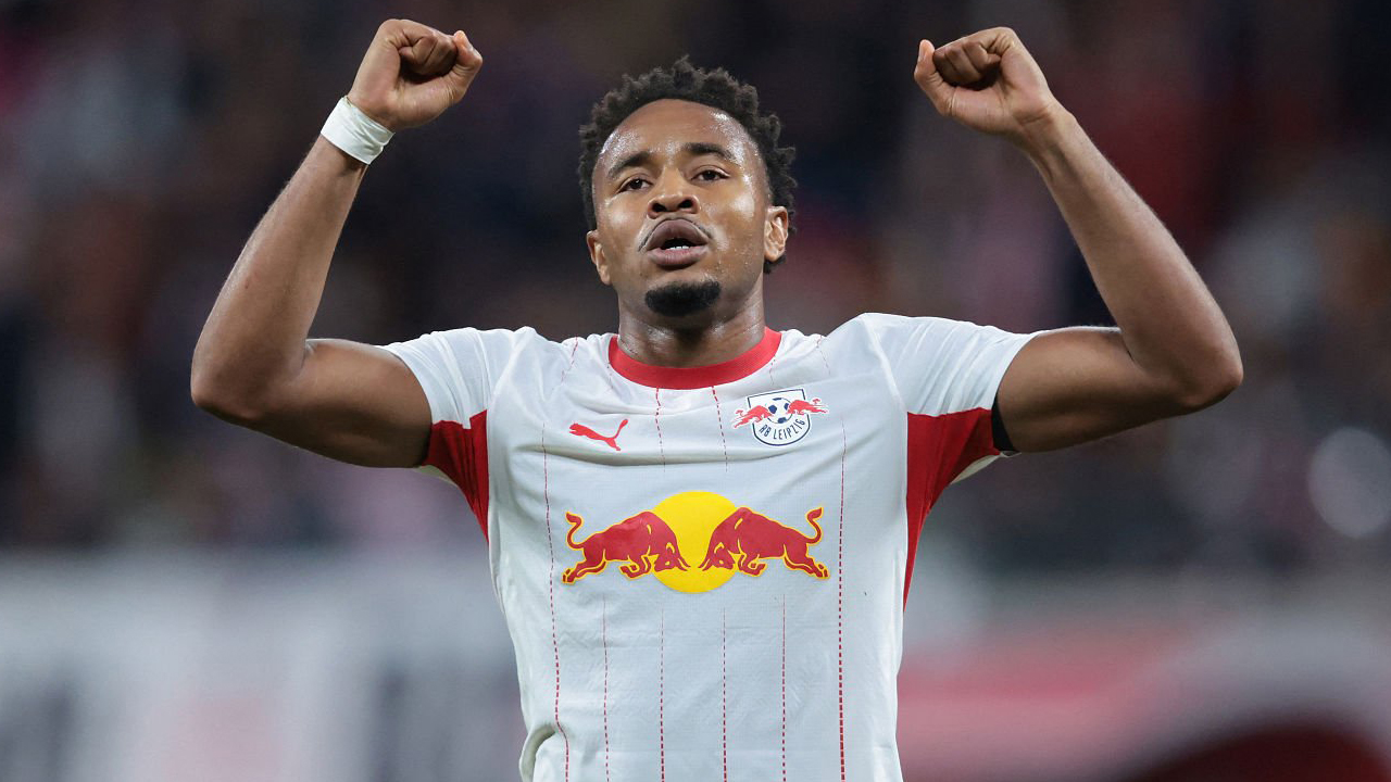 Hattrick Lawan Frankfurt, Christopher Nkunku Ungkap Makna Selebrasi Balon