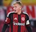 Jonathan Burkardt Ingin Lupakan Malam Buruk Frankfurt di Markas Leipzig