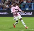 Juventus Selamatkan Satu Poin Lewat Gol Perdana Kolo Muani di Markas Cagliari