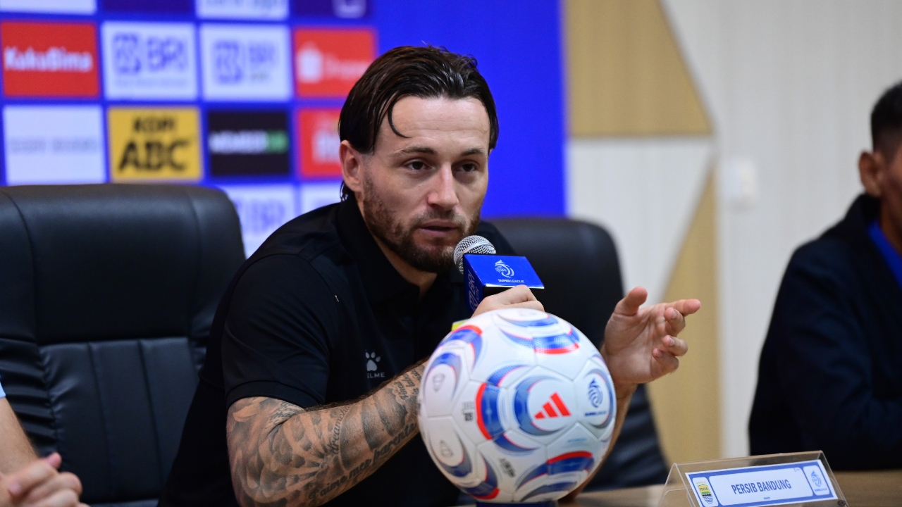 Marc Klok Bela Kakang, Minta Para Suporter Hormati Pemain