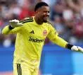 Noah Atubolu Kritik Rapuhnya Pertahanan Frankfurt Usai Dibantai Leipzig