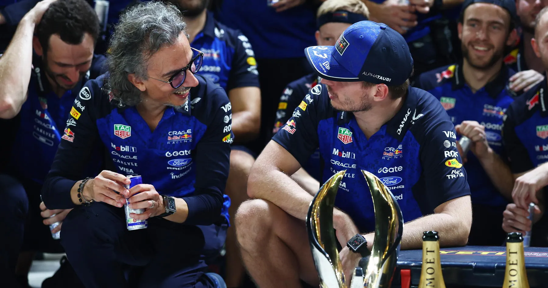 Red Bull Tanggapi Klaim George Russell Soal Keunggulan - sumber: (racingnews365)