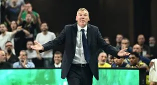 Sarunas Jasikevicius Bahas Rekrutan Fenerbahce