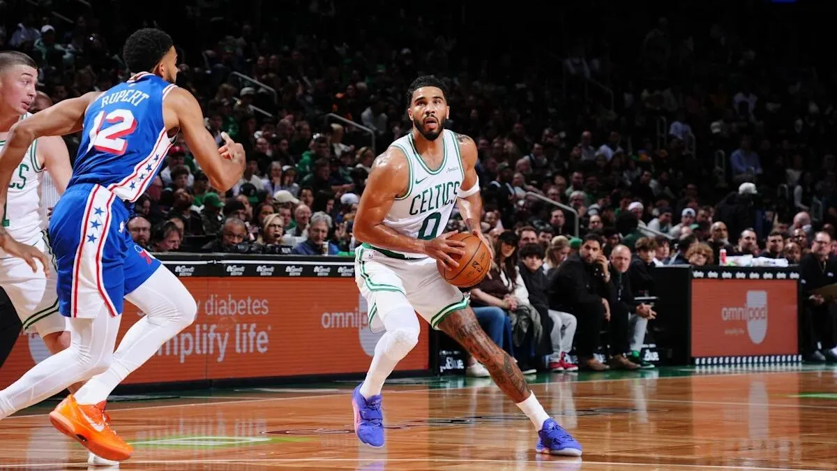 Tatum Gembira Berduet dengan Idola Masa SMA, Paul George - sumber: (mainbasket)