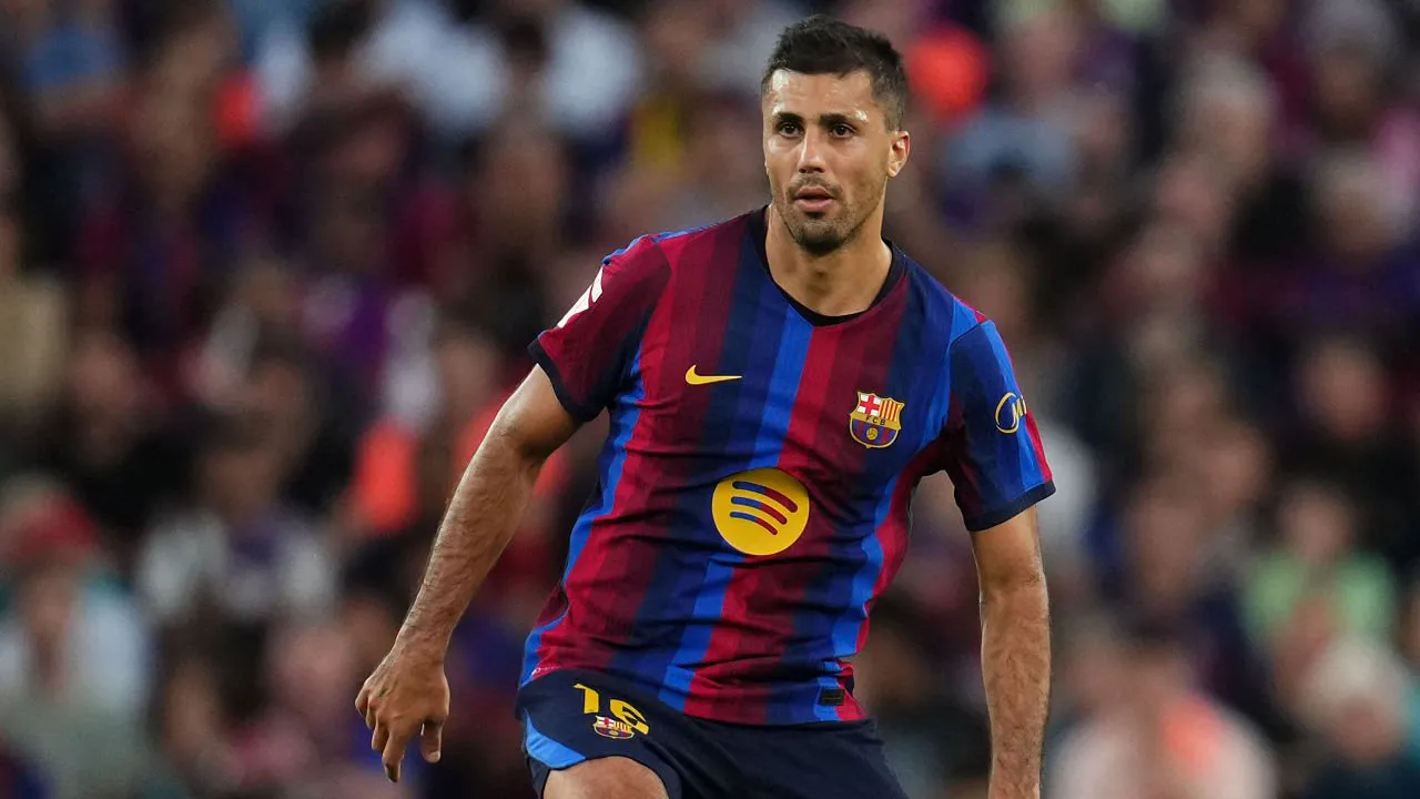 Barcelona Tak Salah Datangkan Rodri, Dampaknya Terasa di Lapangan