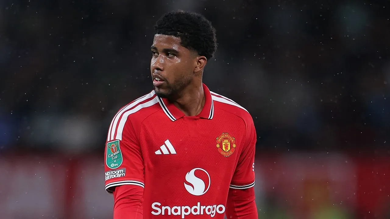 Gerrard Sebut Andrey Santos Bukan Rekrutan yang Tepat untuk Man United