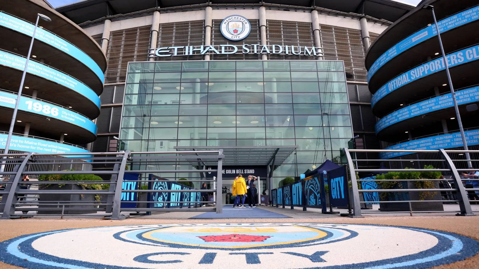 Kerugian Finansial 35 Klub Akibat Pelanggaran Aturan Man City - sumber: (givemesport)