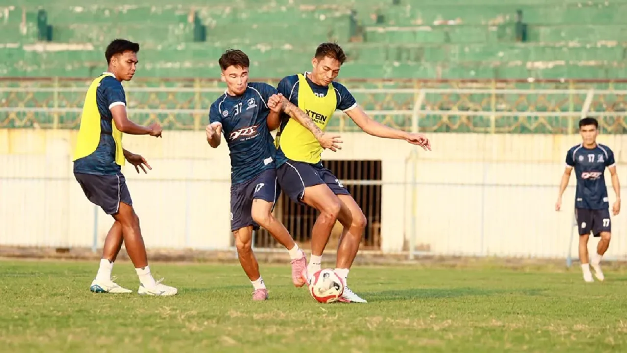 Latihan Madura United jelang laga pekan berikutnya