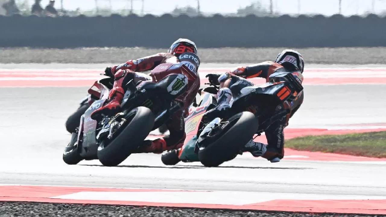 Marc Marquez Disebut Gunakan Strategi Cerdik Hadapi Rivalnya di Mandalika
