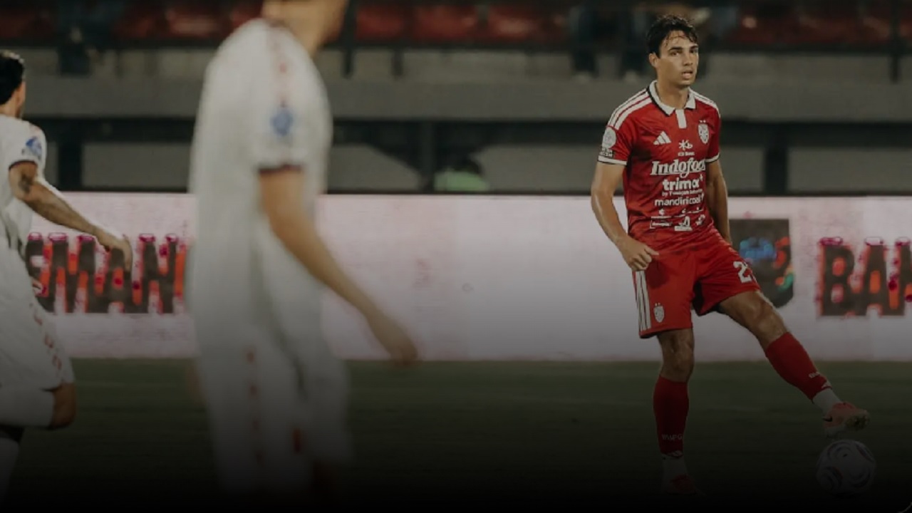 Pelatih Bali United Puji Versatile Tim Geypens