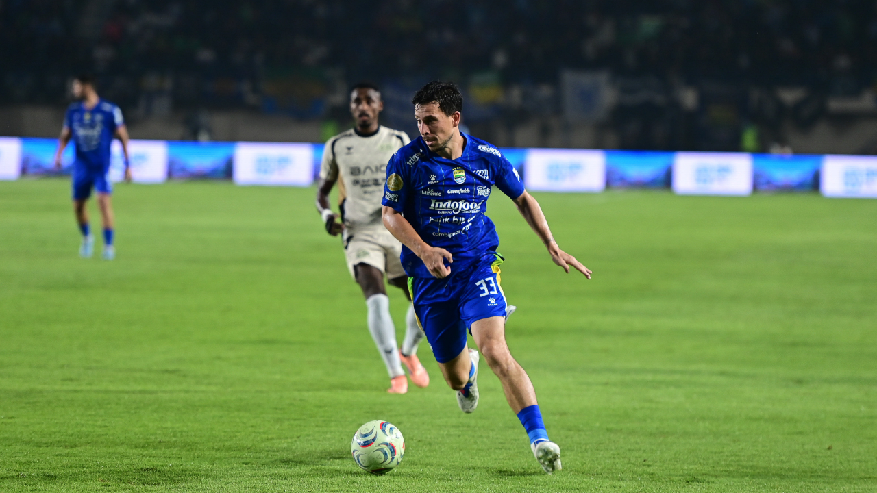Thom Haye Bangga Daya Juang Persib Kejar Kebobolan 2 Gol