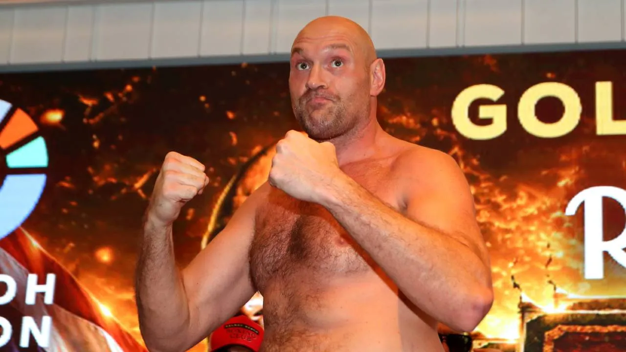 Tyson Fury Sebut Anthony Joshua Hanya Punya Satu Peluang Menang