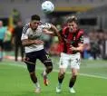 AC Milan Pastikan Operasi Pergelangan Kaki Saelemaekers Berjalan Sukses