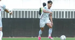 Alfriyanto Nico Siap Hentikan Pergerakan Pemain Sayap Arema FC