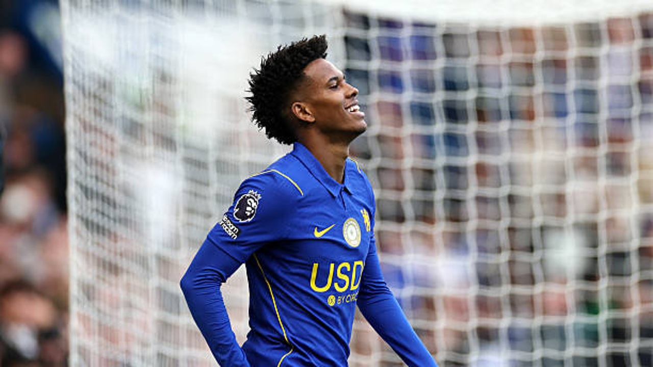 Estevao Willian Disarankan Tinggalkan Chelsea demi Selamatkan Kariernya