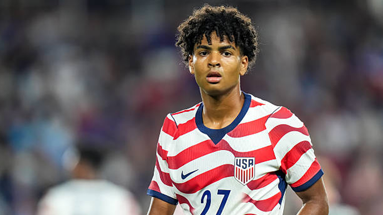 Gagal Rekrut di Musim Panas, Manchester City Masih Kejar Mathis Albert