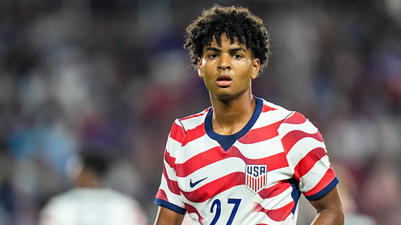 Gagal Rekrut di Musim Panas, Manchester City Masih Kejar Mathis Albert