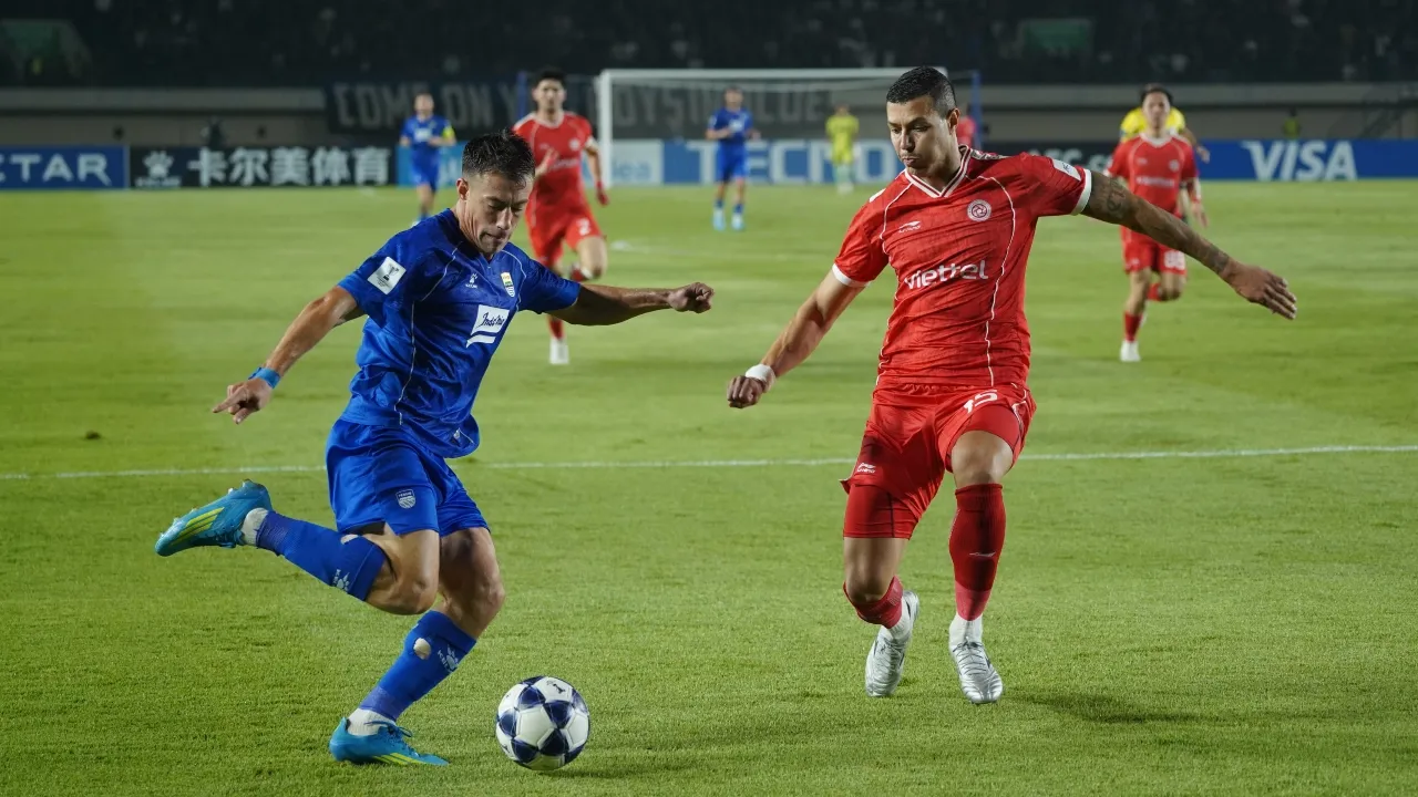 Winger Persib, Mariano Peralta