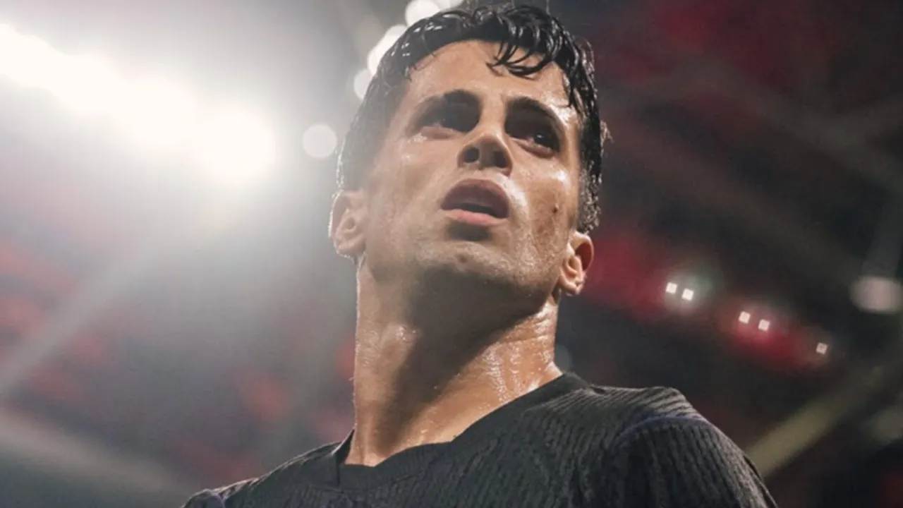 Joao Cancelo Kembali Buktikan Ketajaman saat Melawan Galatasaray