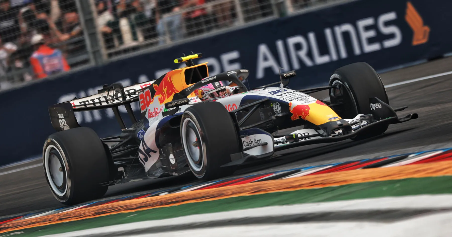 Liam Lawson Tampil Gemilang Usai Kembali dari Red Bull - sumber: (racingnews365)