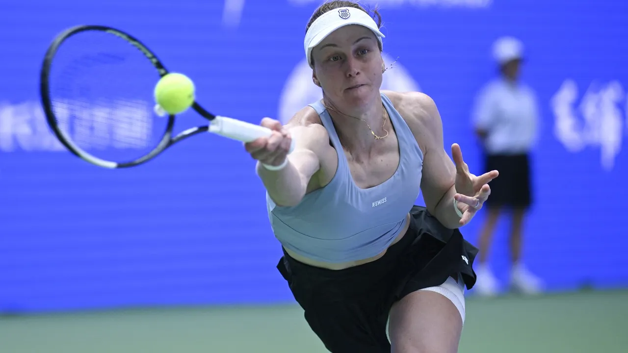 Merasa Segar Menuju Akhir Musim 2026, Liudmila Samsonova Bertahan Di Wuhan