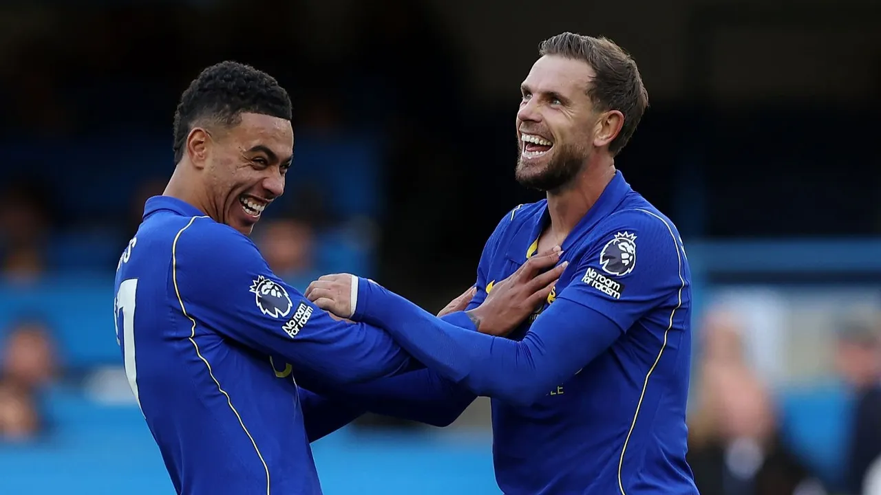 Morgan Rogers Sebut Jordan Henderson Pemain Paling Bugar di Skuad Chelsea