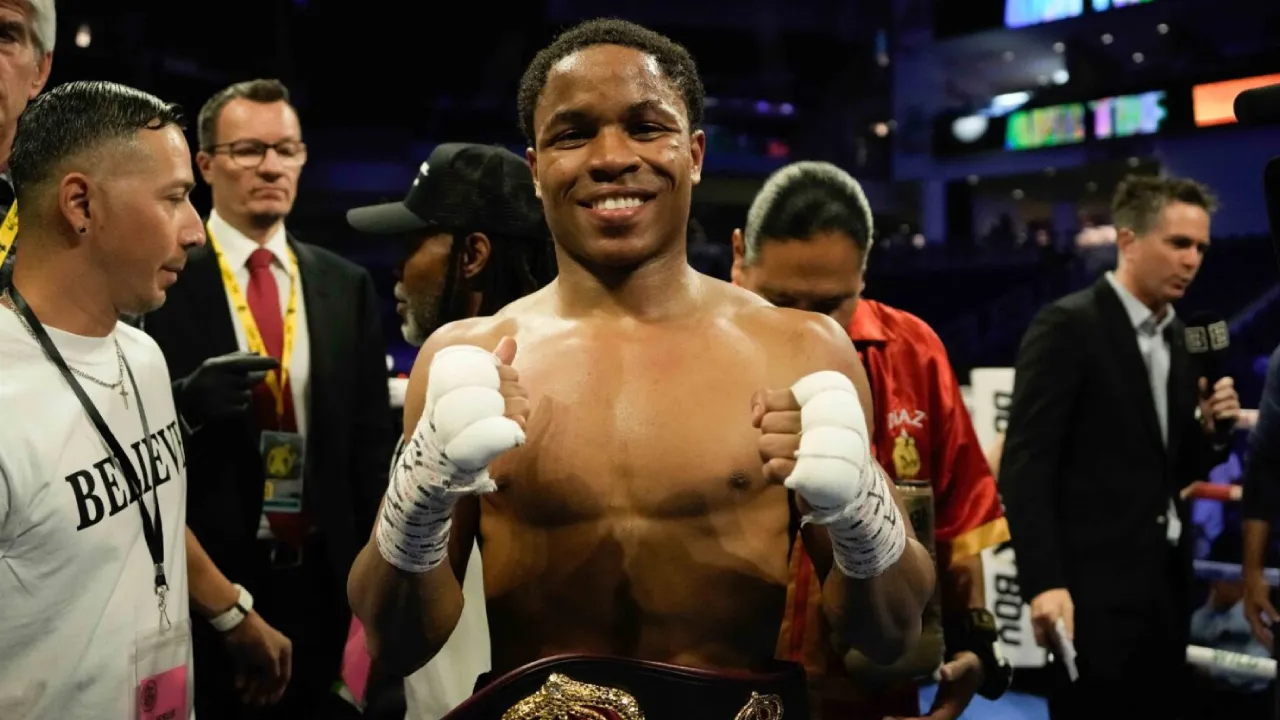 Floyd Schofield meraih gelar tersebut dengan mengalahkan Lucas Bahdi melalui keputusan angka mutlak dalam pertarungan utama di Wintrust Arena, Chicago. (Foto: Fight TV)