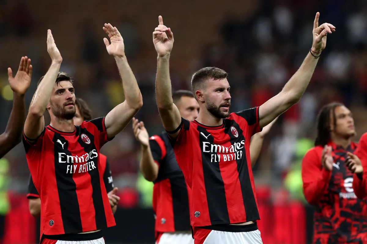 Pavlovic Perpanjang Kontrak, AC Milan Amankan Bek Andal - sumber: (footballitalia)