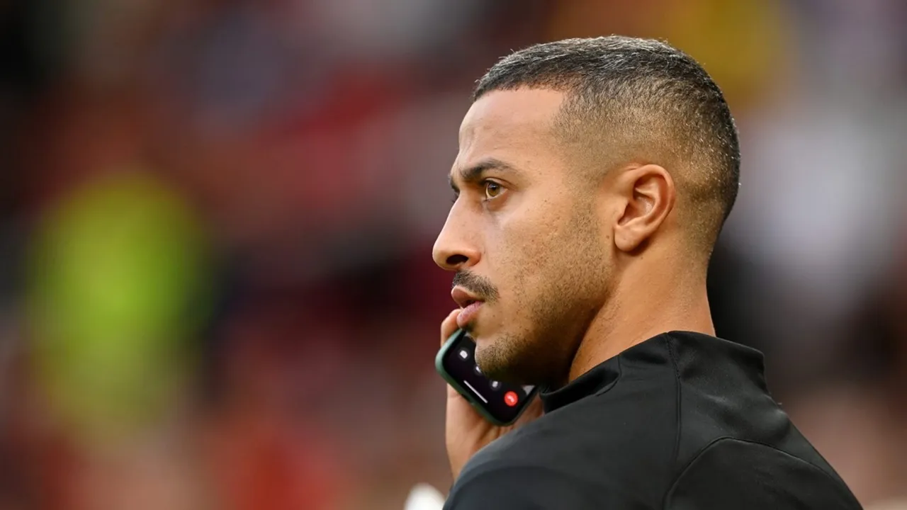 Thiago Alcantara Terkesan dengan Cara Flick Mengelola Barcelona