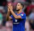 Youri Tielemans Minta MU Tetap Kompak Usai Dikalahkan Atletico
