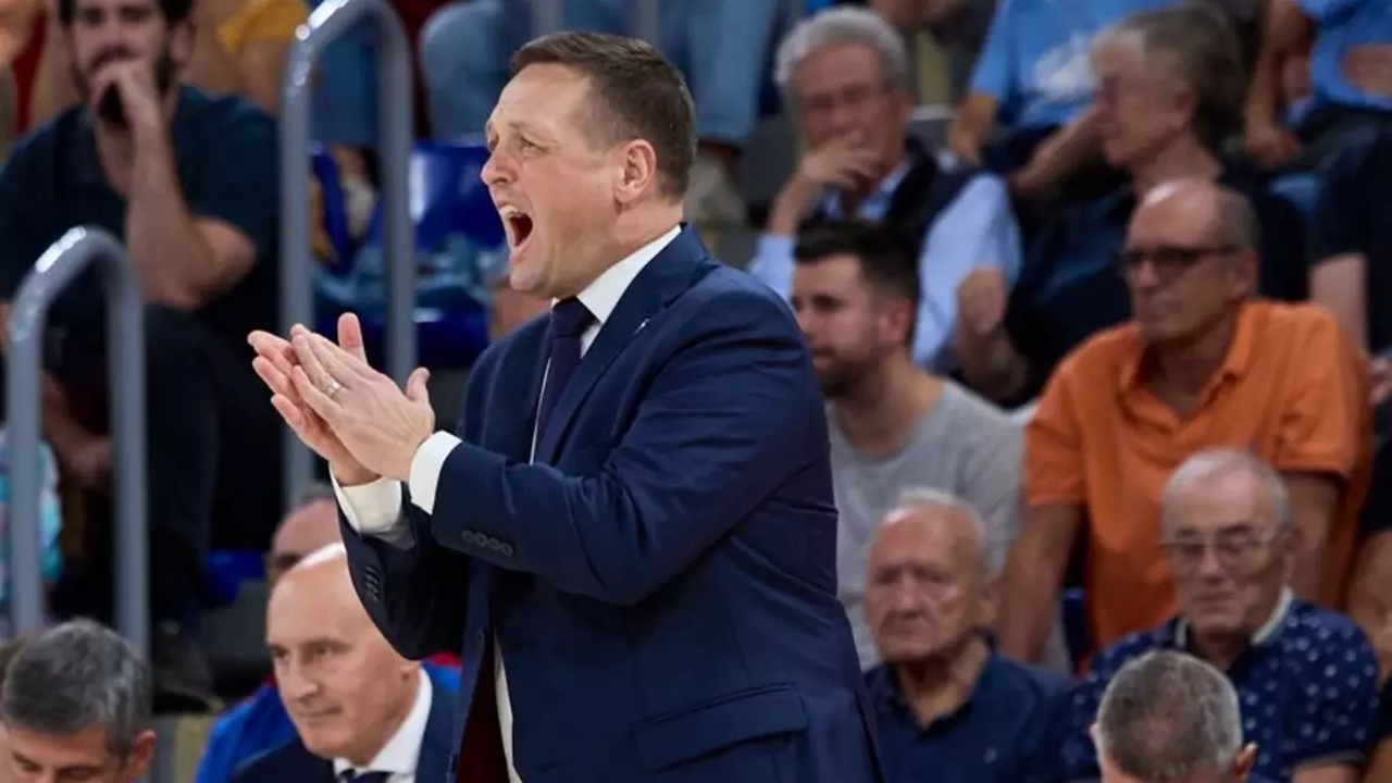 Aleksander Sekulic Sadar Tidak Akan Menghadapi Olympiacos