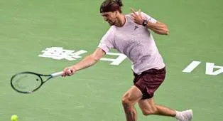 Alexander Zverev Paksa Alex De Minaur Berkemas Dari Shanghai