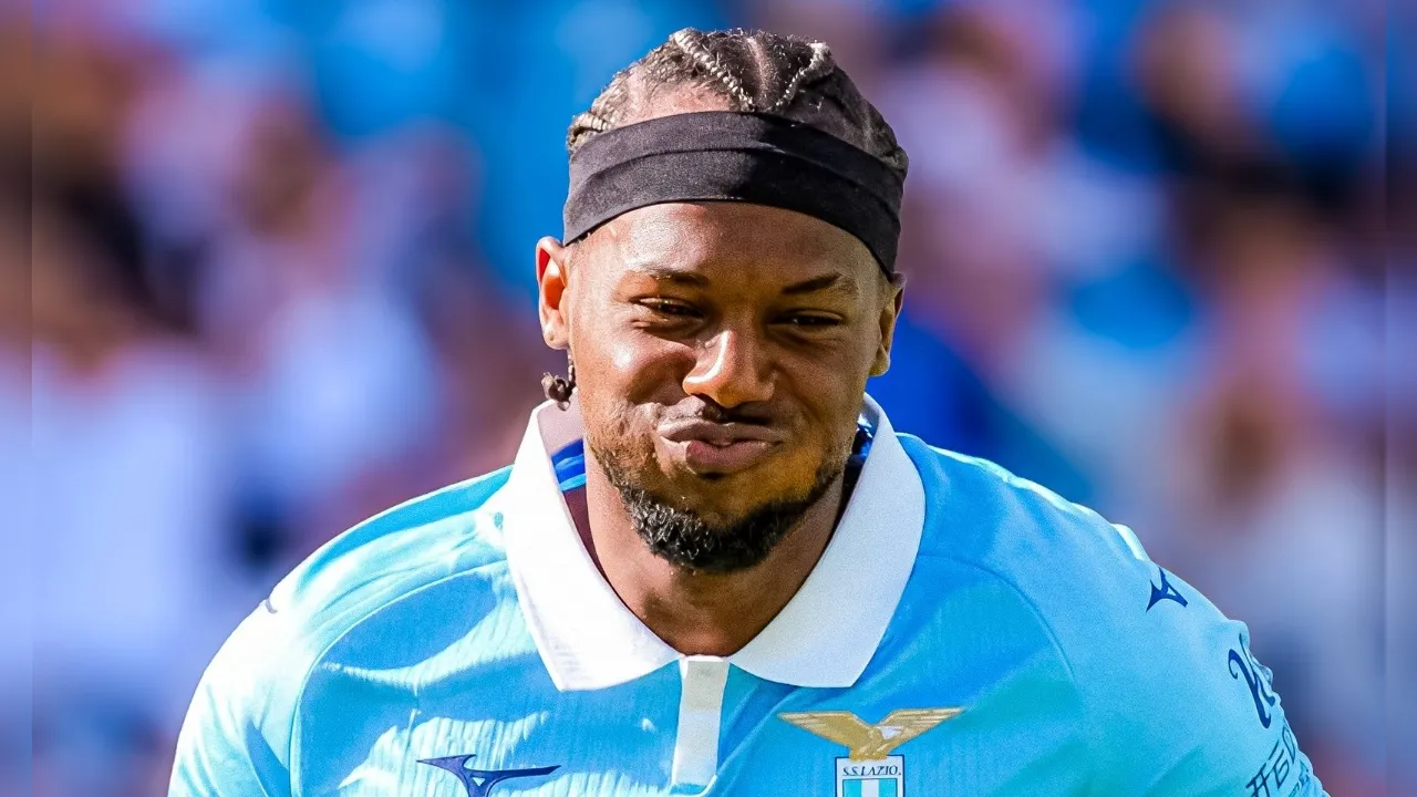 Bek kiri Lazio