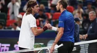 Daniil Medvedev Kuak Alasan Ia Dominasi Rivalitas Kontra Stefanos Tsitsipas
