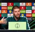 Fabian Hurzeler Minta Pendukung Buat Menderita Setiap Lawan di Amex Stadium