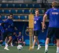 Frenkie de Jong Memutuskan Bertahan di Barcelona