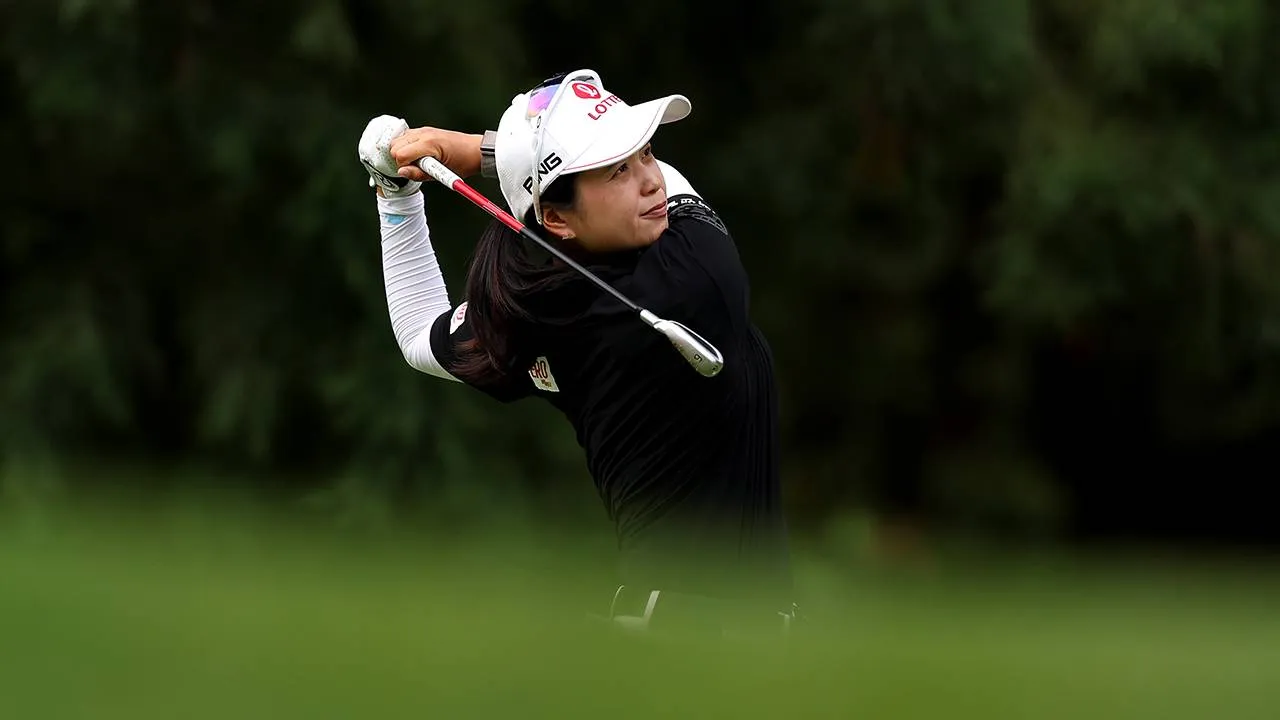 Hye-Jin Choi mencatat skor 64 tanpa bogey di Sheshan Golf Club, Shanghai, China. (Foto: Golf Digest)