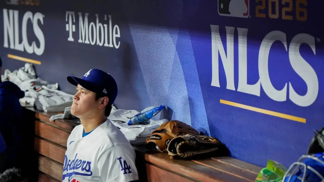 Shohei Ohtani dan Los Angeles Dodgers harus memenangi empat gim beruntun agar tidak tersingkir dan menjadi tim pertama dari Liga Nasional yang menjuarai kompetisi tiga musim berturut-turut. (Foto: AP)