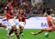 Media Italia: Diego Moreira Rebut Posisi Starter Milan Karena Prestasi