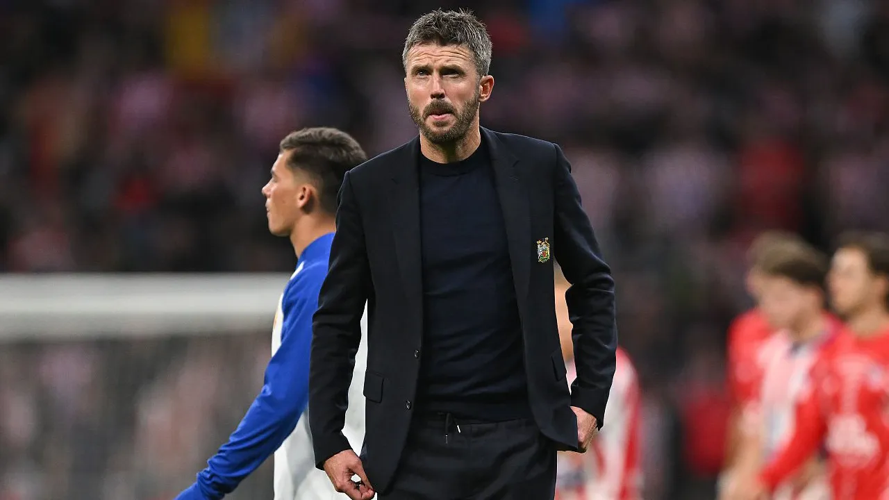 Meski MU Terpuruk, Michael Carrick Ternyata Masih Dipercaya Petinggi Klub