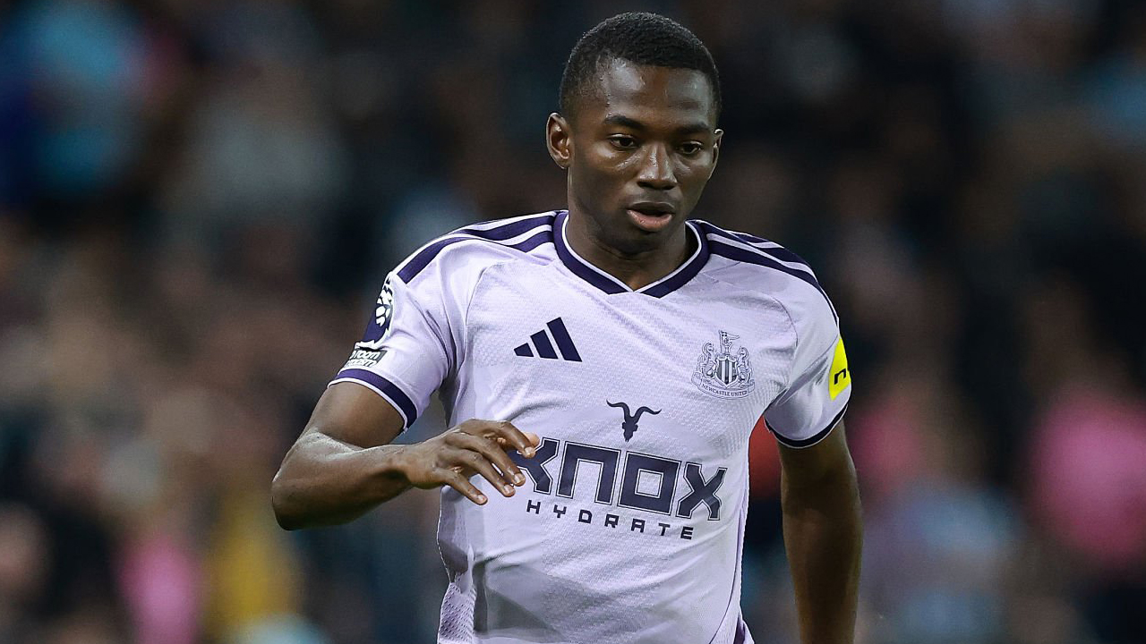 MU dan Arsenal Bersaing Ketat untuk Rekrut Bazoumana Toure