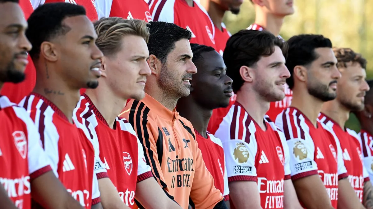 Arteta Bicara Cedera, Pemotongan, dan Foto Tim Arsenal - sumber: (footballlondon)