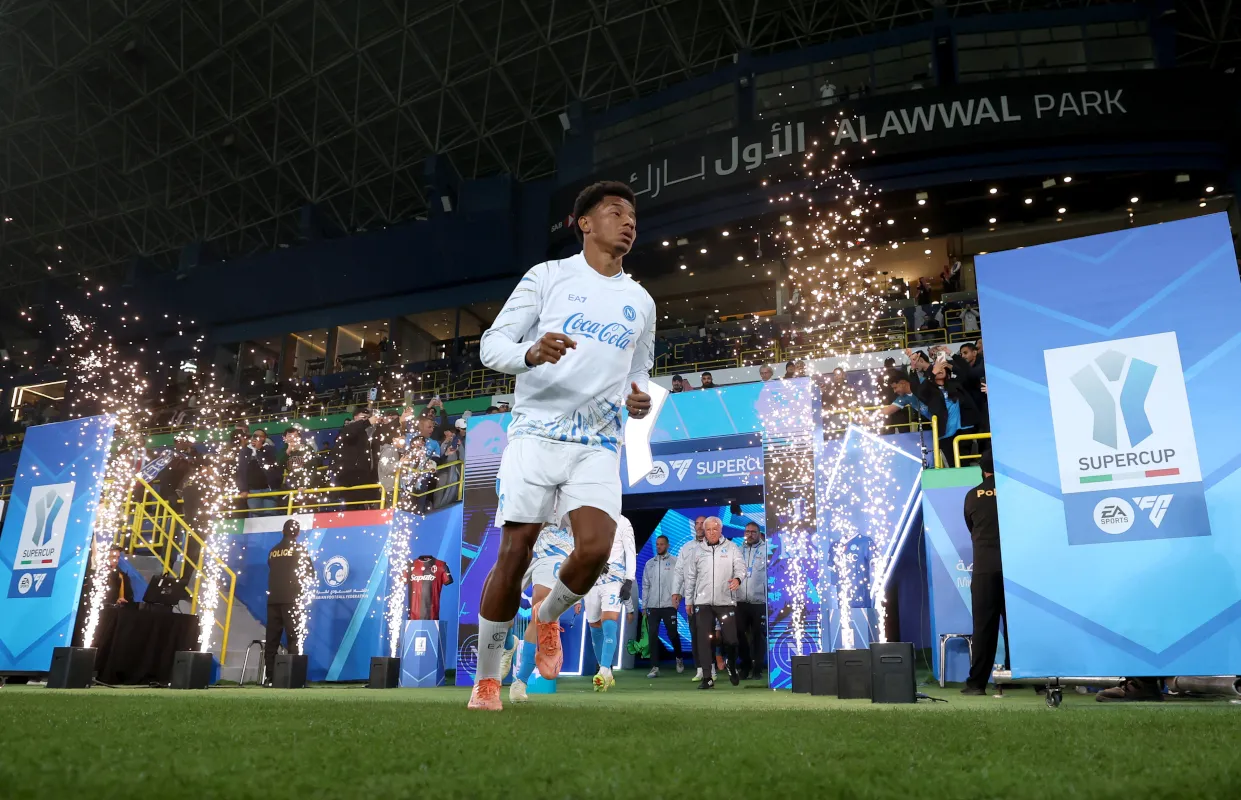 Cedera David Neres, Napoli Kehilangan Bintang Hingga Jeda Internasional - sumber: (footballitalia)