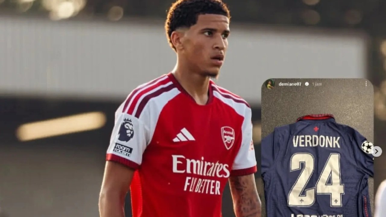 Demiane Agustien Pamer Jersey Calvin Verdonk, Sinyal Ingin Naturalisasi?