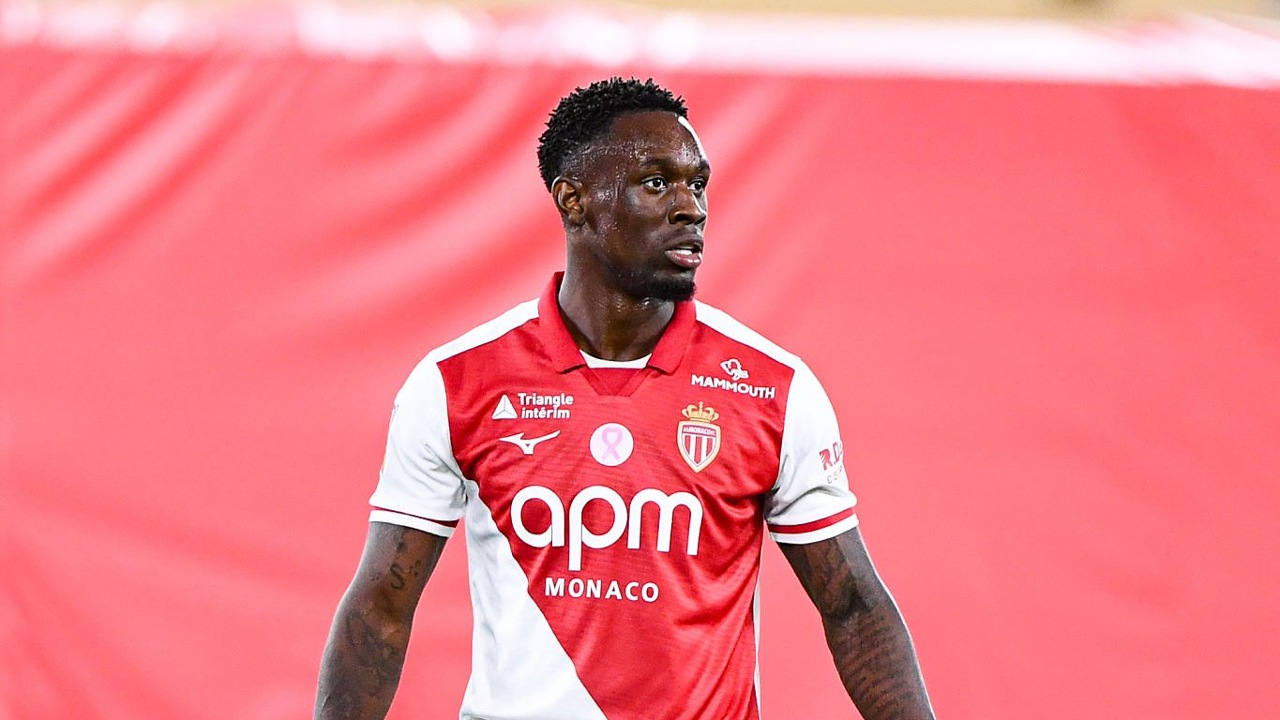 FIFA Siap Ubah Aturan Disiplin Usai Kontroversi Sanksi Folarin Balogun