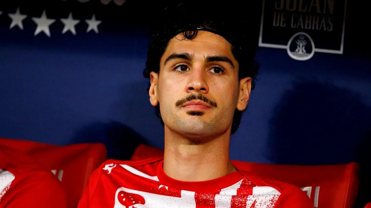Gelandang Atletico Madrid