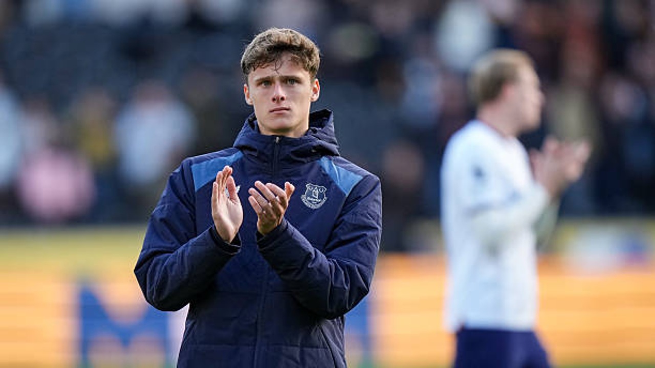 Harrison Armstrong Puji Dukungan Suporter Everton Usai Batal Hengkang