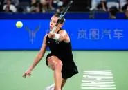Maja Chwalinska Singkirkan Maria Sakkari Dari Wuhan